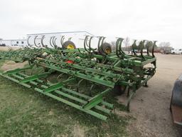 1800. 451-1072, JOHN DEERE 1010 24 FT. FOLDING FIELD CULTIVATOR, WALKING TA