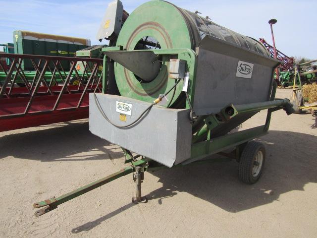 410. 520-1366. SUKUP GRAIN CLEANER ON TRANSPORT WITH ELECTRIC MOTOR, TAX