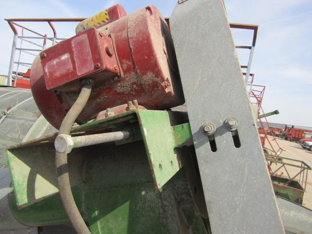 410. 520-1366. SUKUP GRAIN CLEANER ON TRANSPORT WITH ELECTRIC MOTOR, TAX