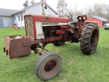 155. 1967 FARMALL 656 GAS TRACTOR, WIDE FRONT, IH FLAT TOP FENDERS, 15.5 X