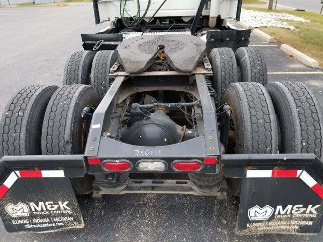 2016 Volvo VNL64T with 221,000 miles