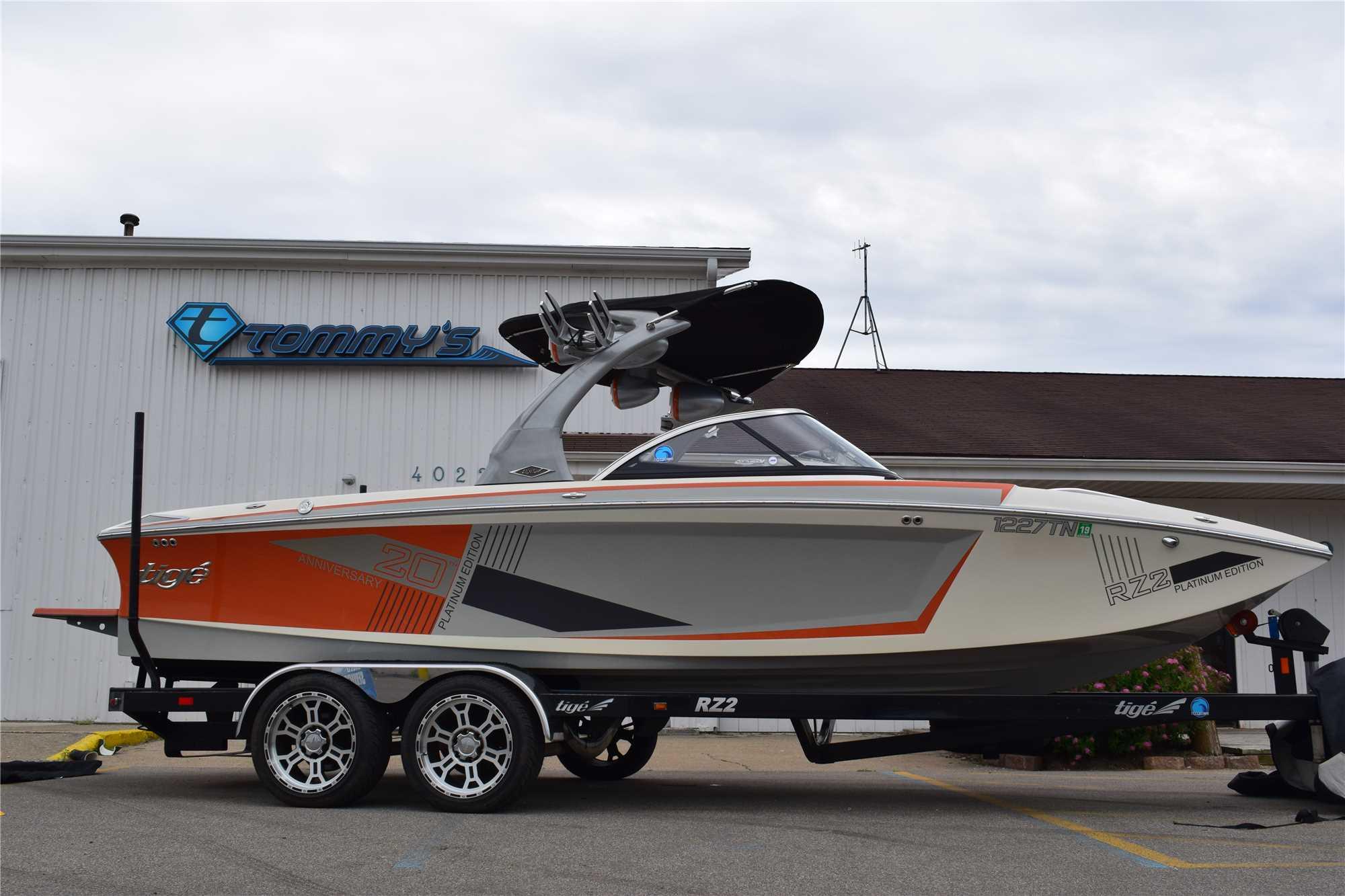 2011 Tige Model: RZ2 Platinum. VIN:TIX0797CK011. Hours: 354. This boat is located in Grand Rapids, M