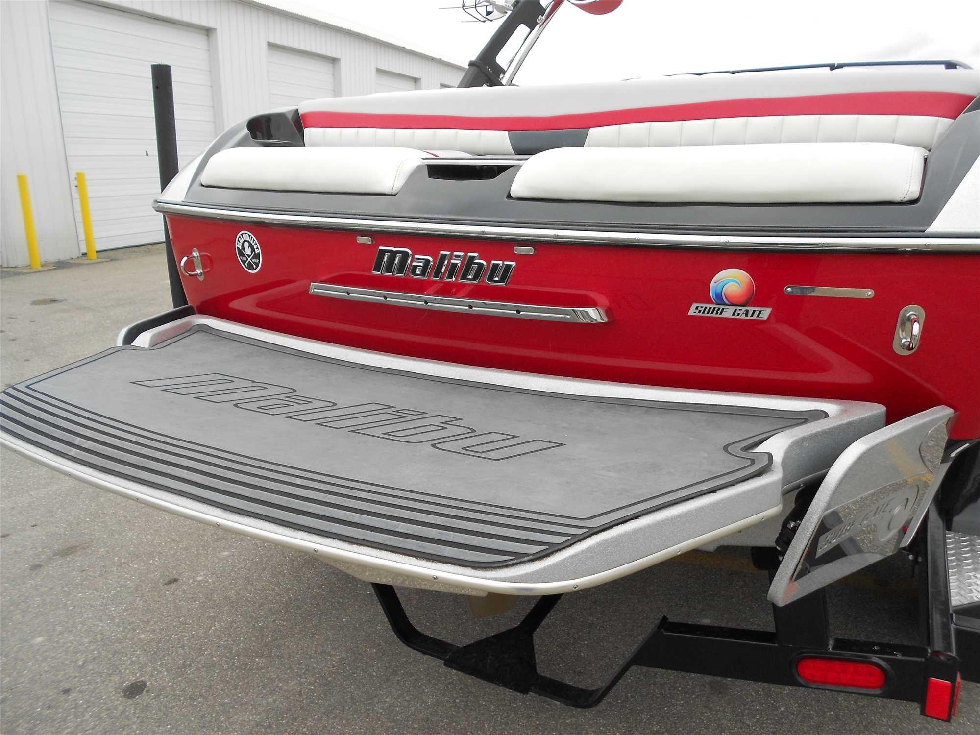2014 Malibu Model: Wakesetter 22 MXZ. VIN:MB2M9439L314. Hours: 214. This boat is located in Grand Ra