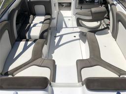 2011 Yamaha 242 Limited. This boat is located in: Clermont, FL