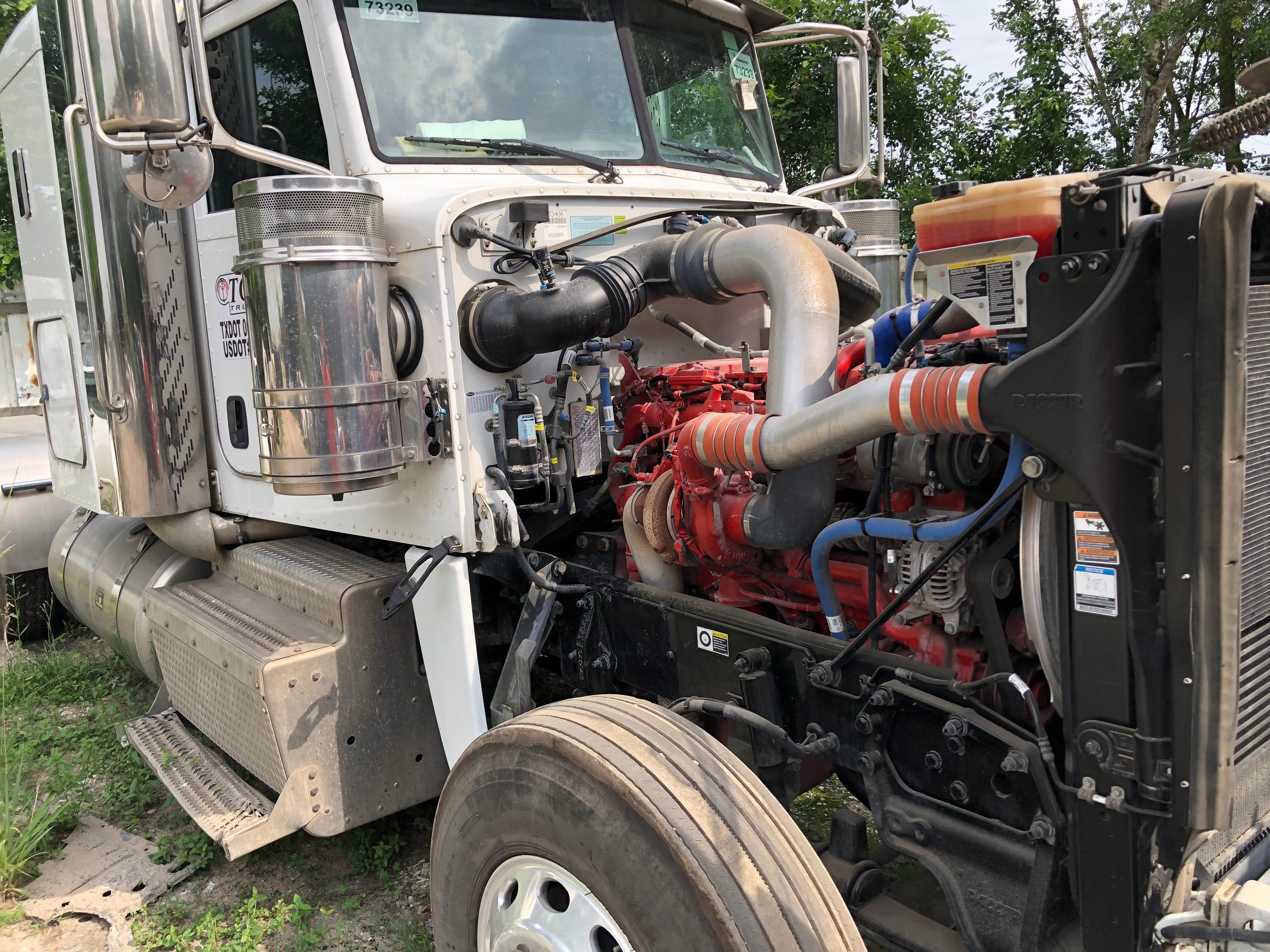 2017 Peterbilt 389 Series. Vin: 1XPXD49X3HD433406. Mileage as of 06/19: 214,015. Sold w/ title.