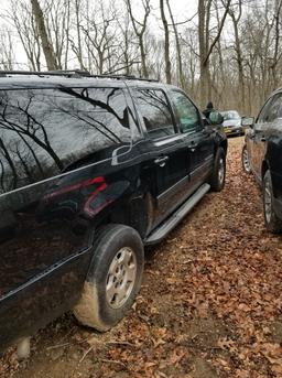 2013 Chevrolet 1500LT Suburban, VIN: 1GNSKJE70DR265606