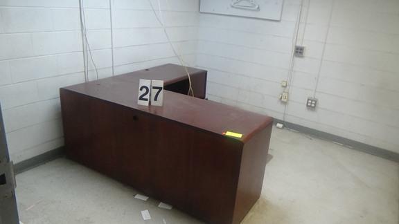 "L" Desk Wood