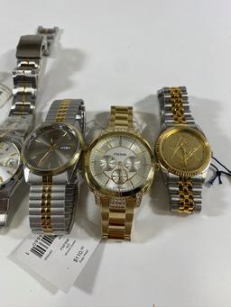 Pulsar Watches, one band broken. Estimated Retail Value of $700.00