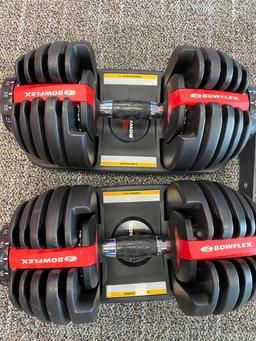 Pair of Bowflex Adjustable Dumbells 5lbs-52.5lbs each