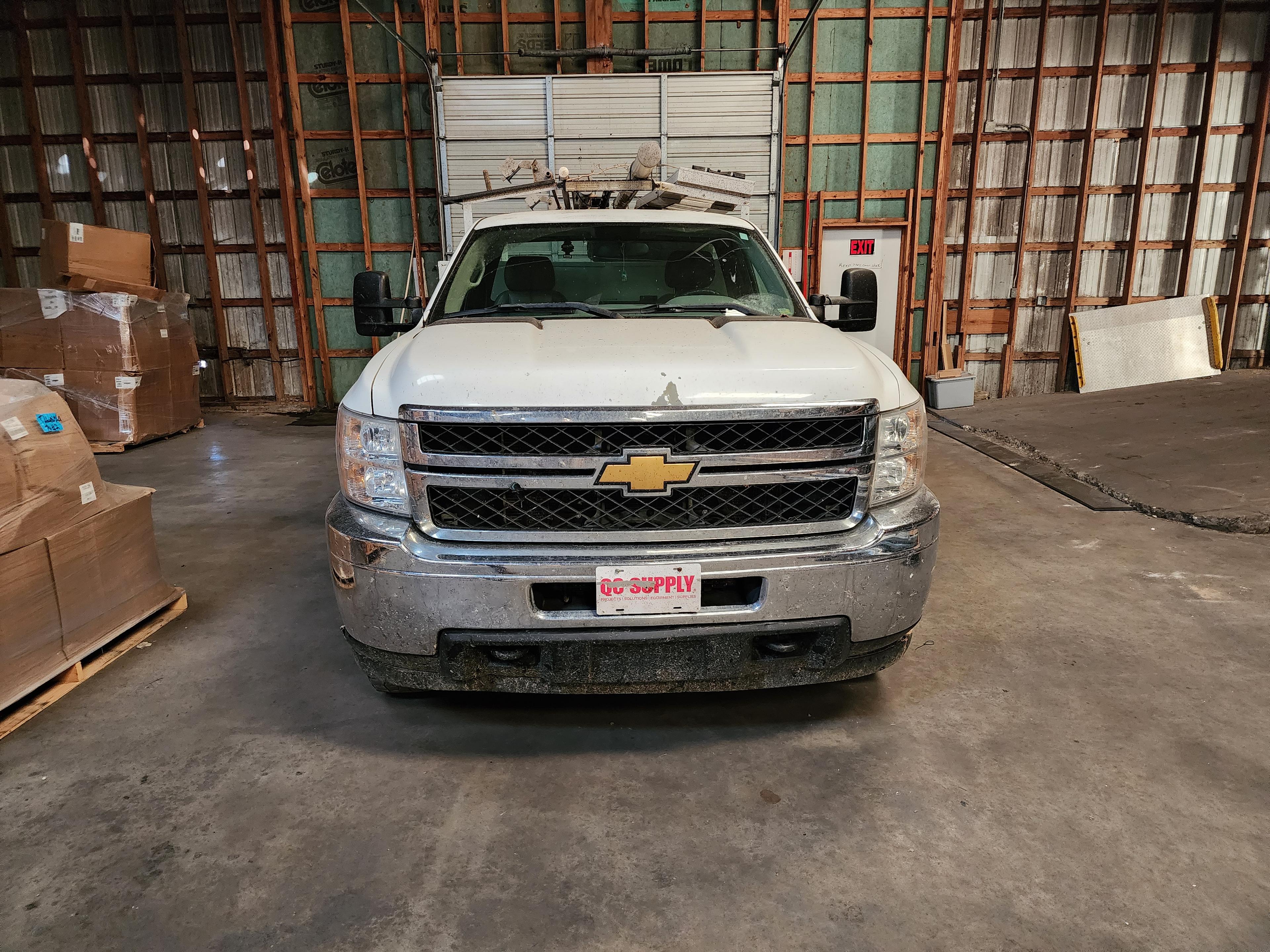 Lincoln, AR- 2013 Chevy 3500 Reg. Cab