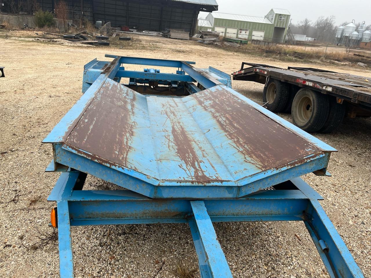 Feed Bin Trailer