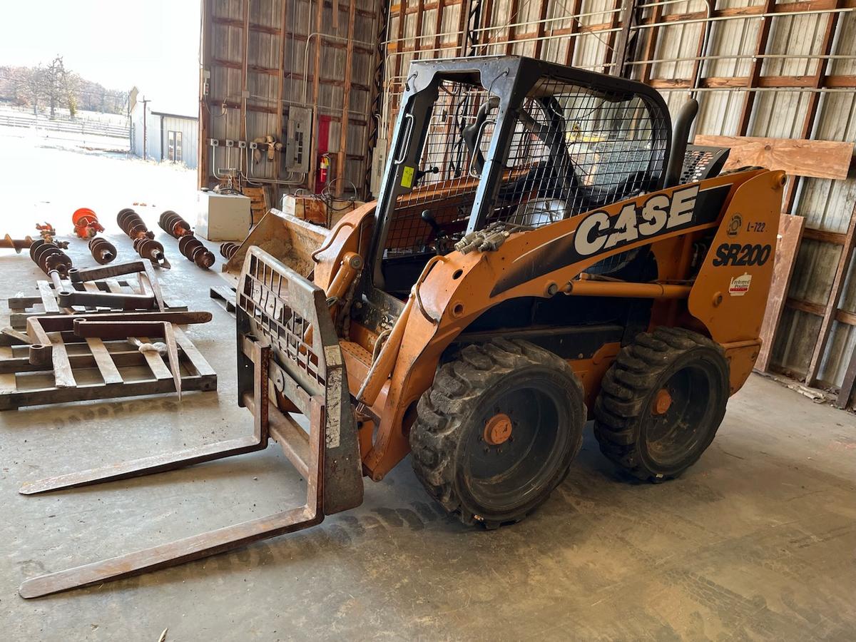 Case SR-200 Skid Steer Loader