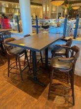 Round Hightop Table with 4 matching hightop chairs