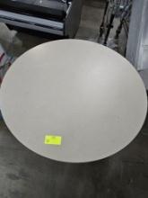 4' Round Table w/ Metal Base