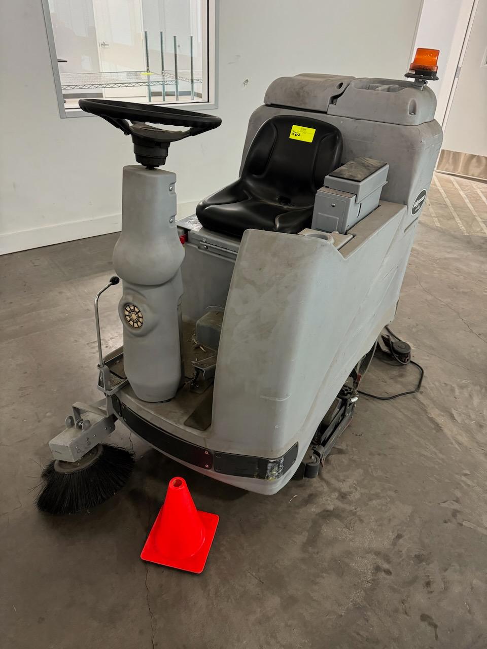 Adgressor Ecoflex Floor Cleaning Machine (Unsure of Operability)