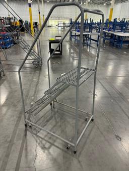 4-Step Rolling Safety Ladder