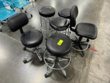 Stools/Chairs