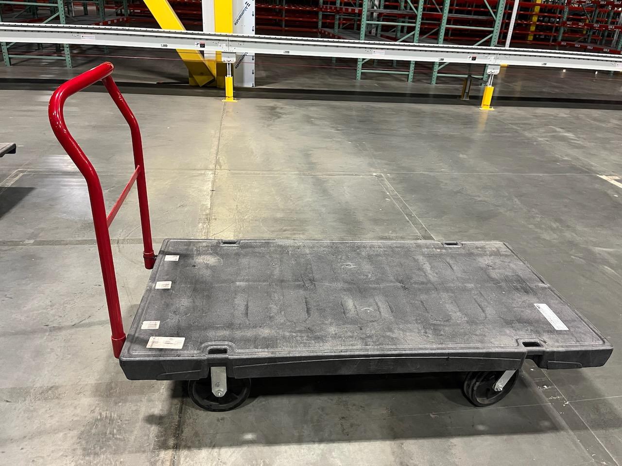 Rubbermaid Flat Cart