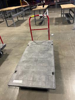 Rubbermaid Flat Cart