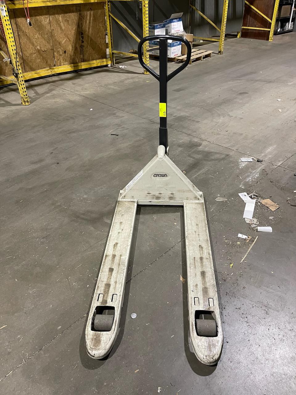 Pallet Jack - Crown 5,000 Lb - PTH50