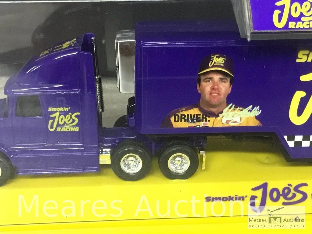 Die Cast - Smokin Joes Racing Semi Truck - #23