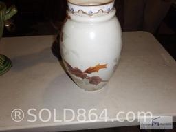 Group of 4 decorative vases and bowl