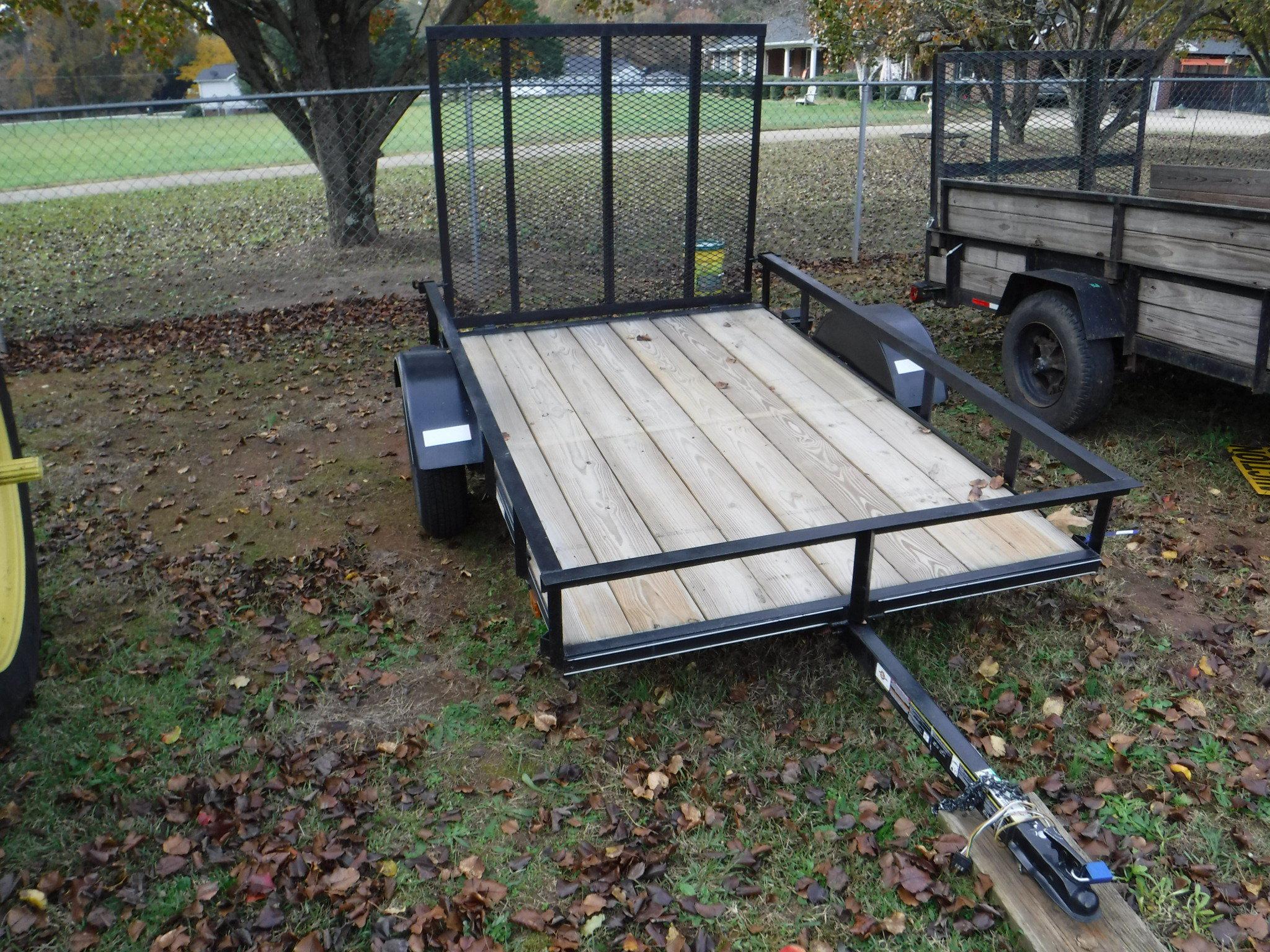 NEW - 2017 5 x 8 lawn mower trailer