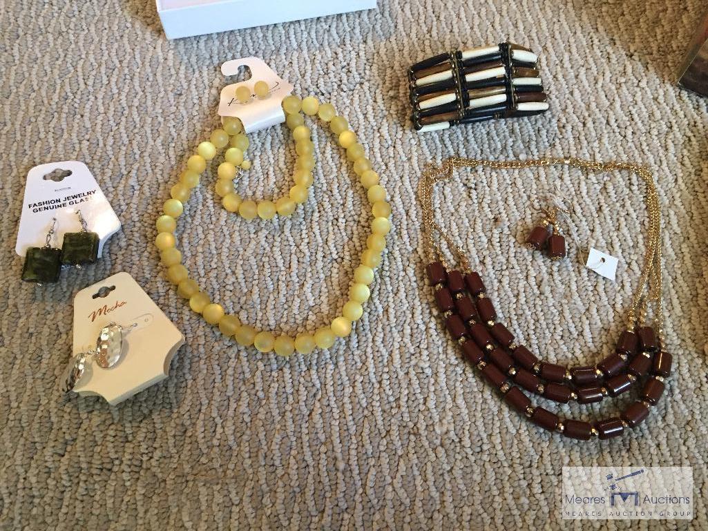 Women's costume jewelry