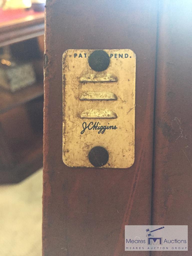 J.C. Higgins rifle scope with vintage gun case