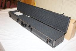 Aluminum Frame BL250 2 Door 2/4 Rifle Case.