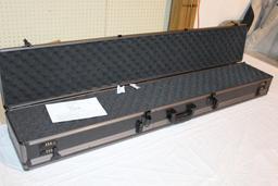 Aluminum Frame BL250 2 Door 2/4 Rifle Case.