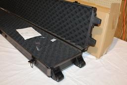 Aluminum Frame BL175 1/2 Extra Long Rifle Case.