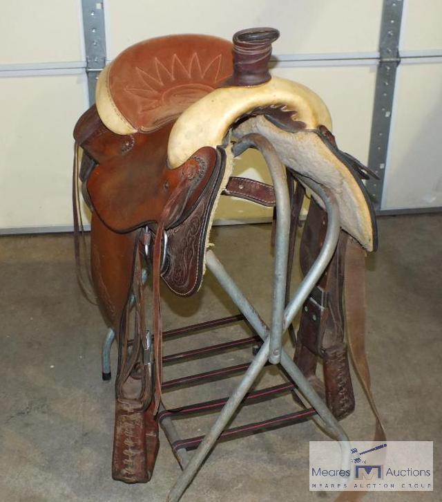 Western Saddle, Leather, Roping