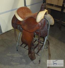 Western Saddle, Leather, Roping