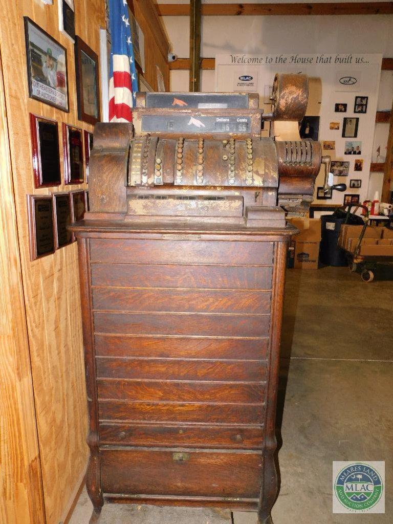National Cash register with wooden drawer pedestal - Serial #1683084