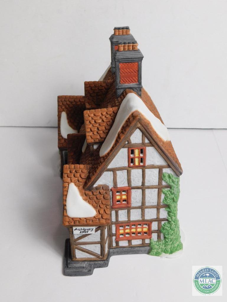 "ASHBURY INN". Department 56.