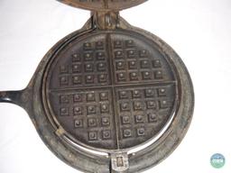 Griswold American No 8 - waffle iron
