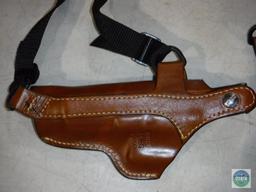 Glock shoulder holster