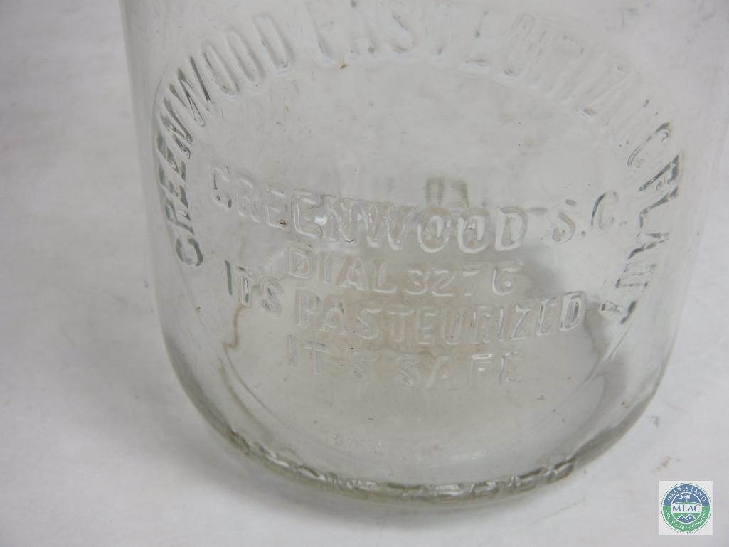 Greenwood SC Products 1 Quart Clear Duraglass Bottle Jug
