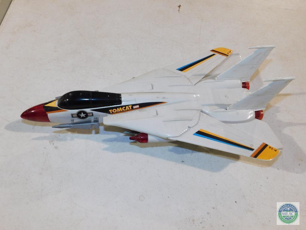 Goldlok F-14 Tomcat Fighter Jet Plastic