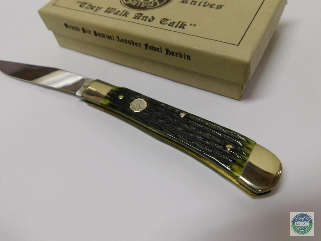 New Burnt Chimney Boker Knife Green Jigged Bone Handle Executive Trapper