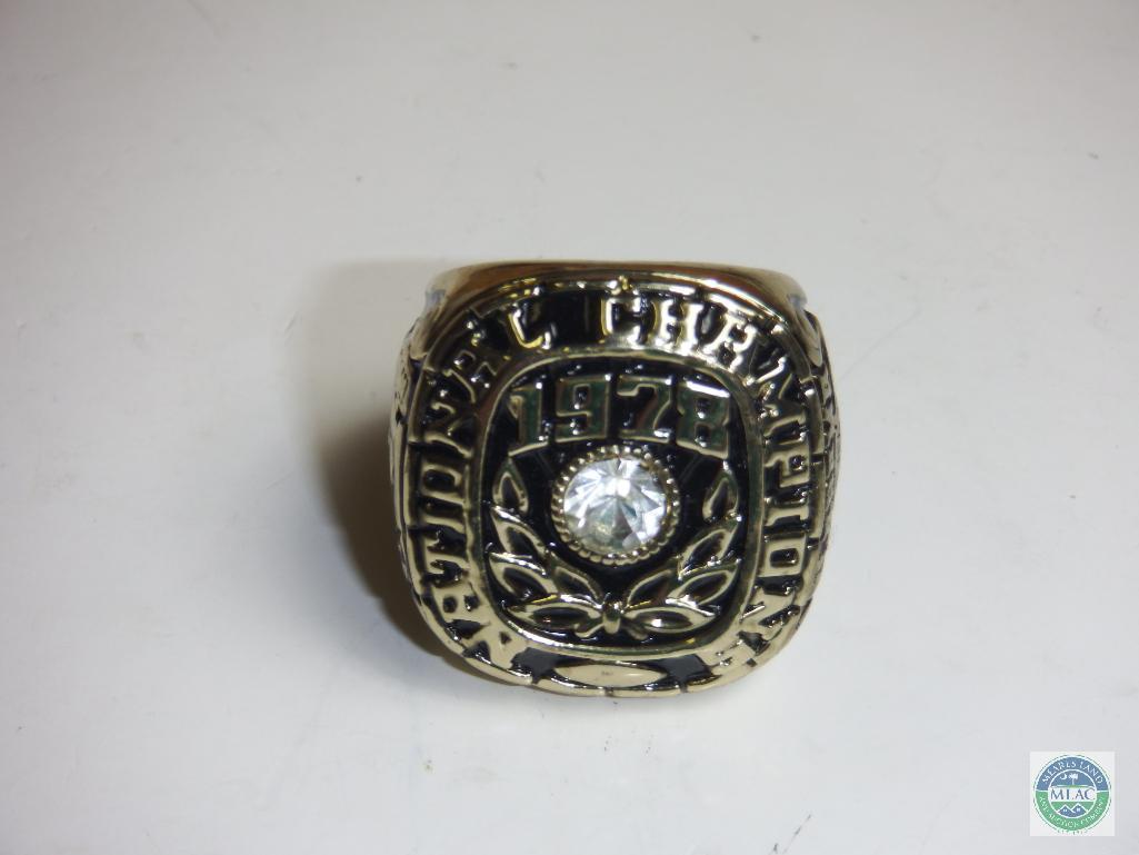 World Champions SEC Football Alabama Crimson Tide 1978 Gold tone Ring