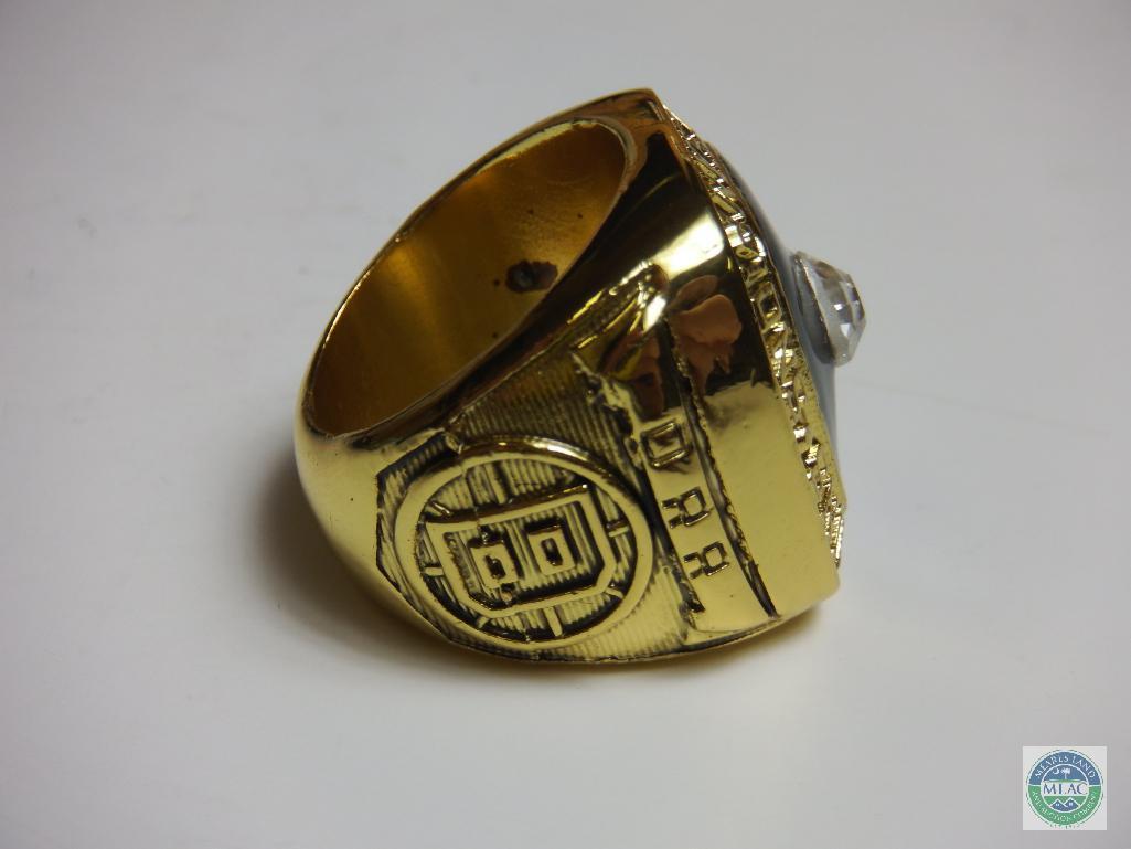 World Champions Boston Bruins 1970 Orr Gold tone Ring