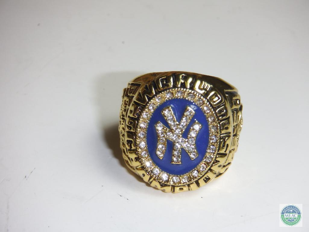 World Champions New York Yankees Gold tone Ring Pettitte
