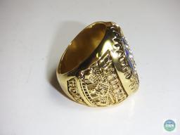 World Champions New York Yankees Gold tone Ring Pettitte