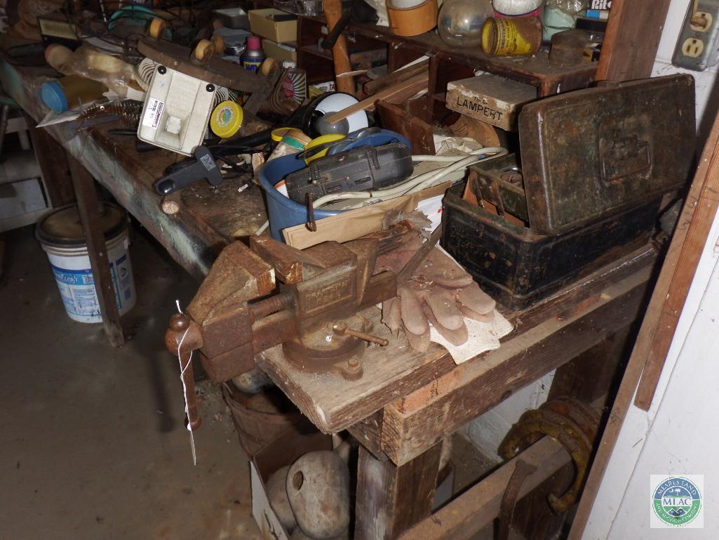 Contents of Work bench Bench vise, Hand tools, Hardware