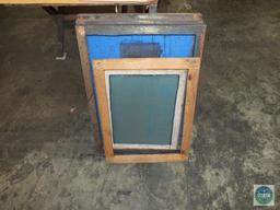 Hand Squeegee Screen Print Table