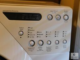 Whirlpool Duet Steam Dryer with Drawer Pedestal