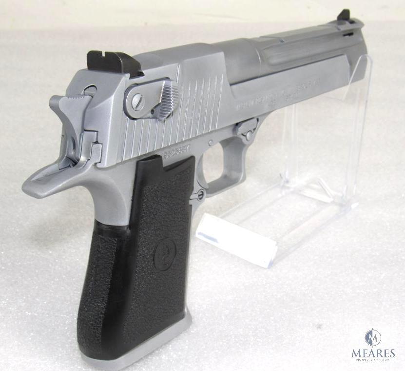 Desert Eagle 50AE .44 Magnum Semi-Auto Pistol Magnum Research