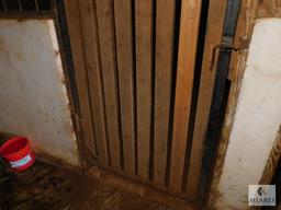 Metal Frame Horse Stall Bars & Wood Door